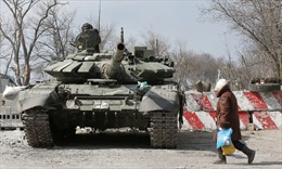 Quốc gia như ‘ngồi trên lửa’ khi Nga chuyển sang giai đoạn 2 ở Donbass
