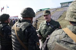 Quân đội Belarus kiểm tra sẵn sàng chiến đấu gần biên giới Ukraine