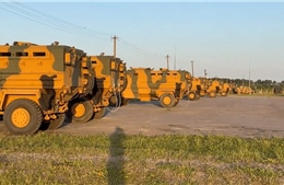 Thổ Nhĩ Kỳ bàn giao 50 xe bọc thép chống mìn cho Ukraine