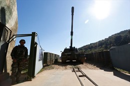 Ba Lan nhắm mua tên lửa HIMARS của Mỹ, bệ phóng K239 của Hàn Quốc