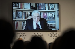 Cựu Ngoại trưởng Kissinger bất ngờ thay đổi &#39;kế hoạch Ukraine&#39;, ủng hộ Kiev gia nhập NATO