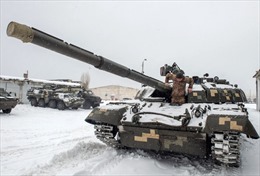 Nguyên nhân khiến vấn đề cung cấp xe tăng cho Ukraine bất ngờ trở nên nổi cộm