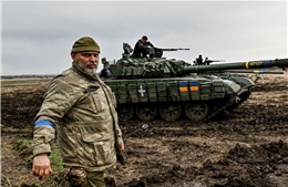 Tư lệnh tiền tuyến Ukraine: Cần ưu thế hỏa lực gấp 4 đến 6 lần để phá tuyến phòng thủ Nga