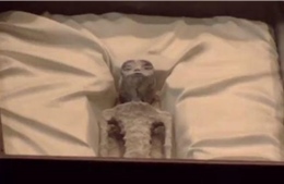 Lý giải về &#39;xác người ngoài hành tinh&#39; 1.800 năm tuổi được trưng bày tại Quốc hội Mexico