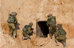 &#39;Bom xốp&#39; - vũ khí bí mật mới của Israel để chặn đường hầm Hamas