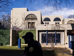 Phi công Mỹ tự thiêu ngoài đại sứ quán Israel ở Washington, D.C.