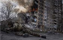Nhà Trắng thừa nhận Ukraine sắp mất Avdiivka, kêu gọi cung cấp thêm đạn dược cho Kiev