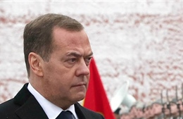 Cựu Tổng thống Nga Medvedev: Khủng bố phải ‘bị tiêu diệt không khoan nhượng’