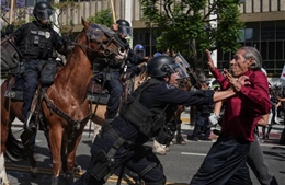 1,6 triệu người nhập cư Mỹ thành 'bất hợp pháp' chỉ trong năm 2025