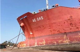 'Nghĩa địa tàu' lớn nhất thế giới của Ấn Độ thời suy tàn