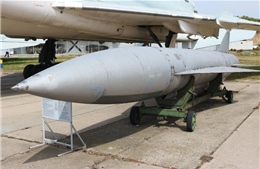 Tên lửa 'át chủ bài' của Nga khiến phòng không Ukraine chật vật bắn hạ