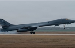 Mỹ tập kết hơn nửa số oanh tạc cơ B-1 tới Anh để tấn công Iran