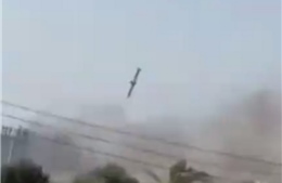 Khoảnh khắc tên lửa Tomahawk lao xuống gần trường nữ sinh Iran 