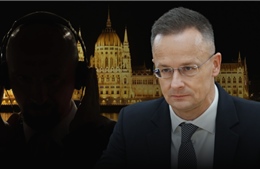 Vụ nghe lén ngoại trưởng làm nóng cuộc đua quyền lực tại Hungary