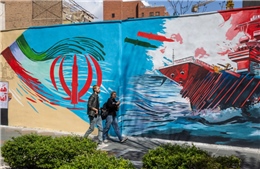 36 giờ xoau chuyển chóng mặt trong cuộc chạy đua tìm kiếm lệnh ngừng bắn Mỹ - Iran