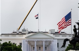 Nhà Trắng gia cố cửa chính sau các mối đe dọa nhằm vào Tổng thống Trump