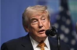Đằng sau dự luật mới trao 'siêu quyền lực' thuế quan cho Tổng thống Trump