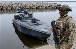 Ukraine biến xuồng không người lái thành 'tàu sân bay mini' trên Biển Đen