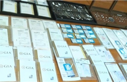 Công an công bố kết quả giám định kim cương vụ buôn lậu xuyên quốc gia