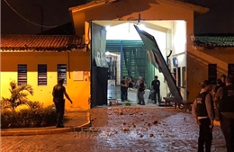 Tù nhân vượt ngục tại Brazil: 6 người tử vong vì ẩu đả, 7 người chết cháy