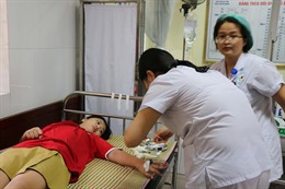 Bắc Ninh: 52 học sinh cấp cứu nghi ngộ độc thực phẩm đã ra viện