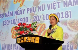 Người Việt tại Macau mít tinh mừng ngày Phụ nữ Việt Nam