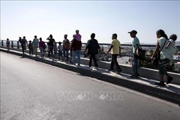 Mỹ bắt giữ 42 người di cư tại biên giới Mexico