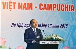 Thủ tướng Nguyễn Xuân Phúc và Thủ tướng Samdech Hun Sen dự Diễn đàn doanh nghiệp Việt Nam - Campuchia