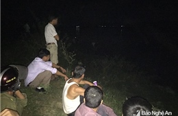 Một học sinh lớp 9 bị cuốn trôi mất tích khi tắm sông Lam