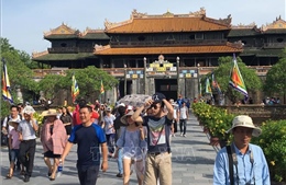 Liên kết phát triển du lịch miền Trung: Bài 2 - Thừa Thiên - Huế khai thác thế mạnh về đô thị di sản, văn hóa