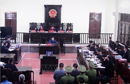 Phiên tòa xử sự cố y khoa tại Hòa Bình: Bác đề nghị hoãn phiên tòa của luật sư 