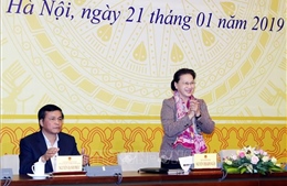 Chủ tịch Quốc hội Nguyễn Thị Kim Ngân gặp mặt lãnh đạo, phóng viên các cơ quan thông tấn, báo chí