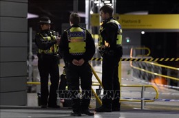 Bắt giữ nghi can tấn công bằng dao tại Manchester trong đêm giao thừa