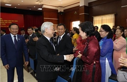 Tổng Bí thư, Chủ tịch nước: Làm tốt vai trò &#39;cầu nối&#39; hữu nghị và hợp tác Việt Nam - Lào