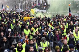 Người &#39;Áo vàng&#39; ở Pháp biểu tình tuần thứ 12 liên tiếp
