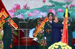 Thủ tướng Nguyễn Xuân Phúc: Bảo vệ biên giới là nhiệm vụ trọng yếu, mang tính chất sống còn 