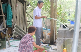 Thiếu nước sạch, hơn 800 hộ dân Tiền Giang phải dùng nước kênh, mương