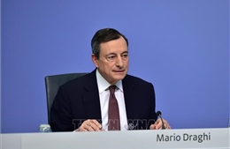 ECB hạ dự báo tăng trưởng kinh tế của Eurozone