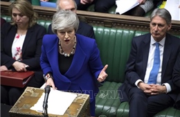 Nội các Anh &#39;dậy sóng&#39;, muốn Thủ tướng Theresa May từ chức