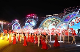 Thủ tướng Nguyễn Xuân Phúc dự Lễ hội Hoa Phượng đỏ 2019 