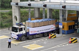 Hàn Quốc vẫn xúc tiến viện trợ lương thực cho Triều Tiên bất chấp các vụ phóng tên lửa
