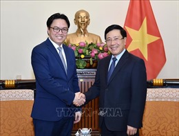 Phó Thủ tướng Phạm Bình Minh tiếp Đại sứ Campuchia chào từ biệt