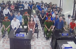 Phiên tòa xét xử vụ gian lận điểm thi ở Hà Giang kéo dài thêm 2 ngày