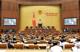 Kỳ họp thứ 8 Quốc hội khóa XIV: Thông cáo báo chí số 17