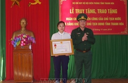 Truy tặng Huân chương chiến công hạng Nhất cho Thiếu tá Vi Văn Nhất hy sinh khi truy bắt tội phạm ma túy 