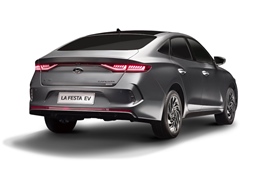 Hyundai sẽ &#39;trình làng&#39; mẫu ô tô điện Lafesta tại Trung Quốc trong năm 2020