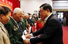 Phó Thủ tướng Vương Đình Huệ thăm, chúc Tết đồng bào các dân tộc tỉnh Yên Bái