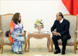 Thủ tướng Nguyễn Xuân Phúc tiếp Đại sứ Malaysia và Đại sứ Armenia tại Việt Nam 