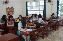 Một số trường ở Đà Nẵng dạy trực tuyến giúp học sinh ôn bài ở nhà