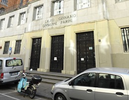 Italy tiếp tục đóng cửa trường học, cảnh báo dịch COVID -19 chưa lên tới đỉnh điểm 